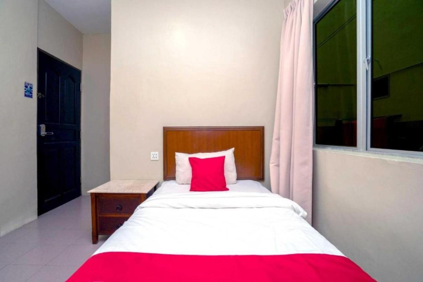 Hotel The Island Пангкор Экстерьер фото